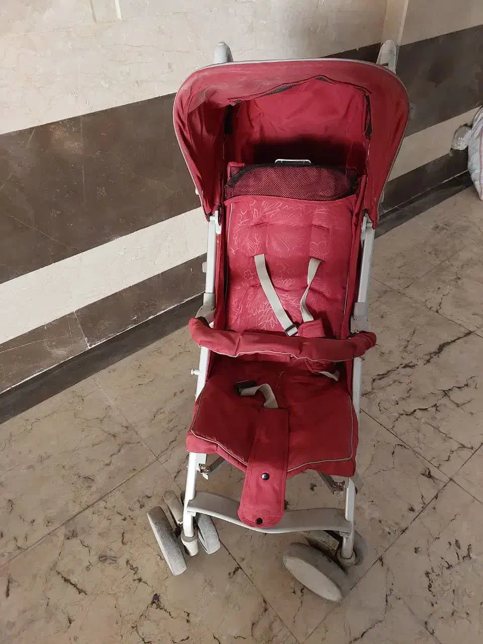 کالسکه عصایی برند کانگورو|کالسکه و لوازم جانبی|قم, زنبیل آباد|دیوار