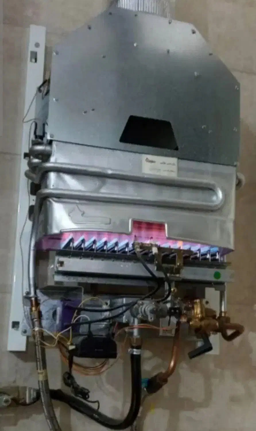 تعمیرات ونصب پکیج،آبگرمکن،اجاق گاز،کولرآبی،شیرآلات|خدمات پیشه و مهارت|کهریزک, |دیوار