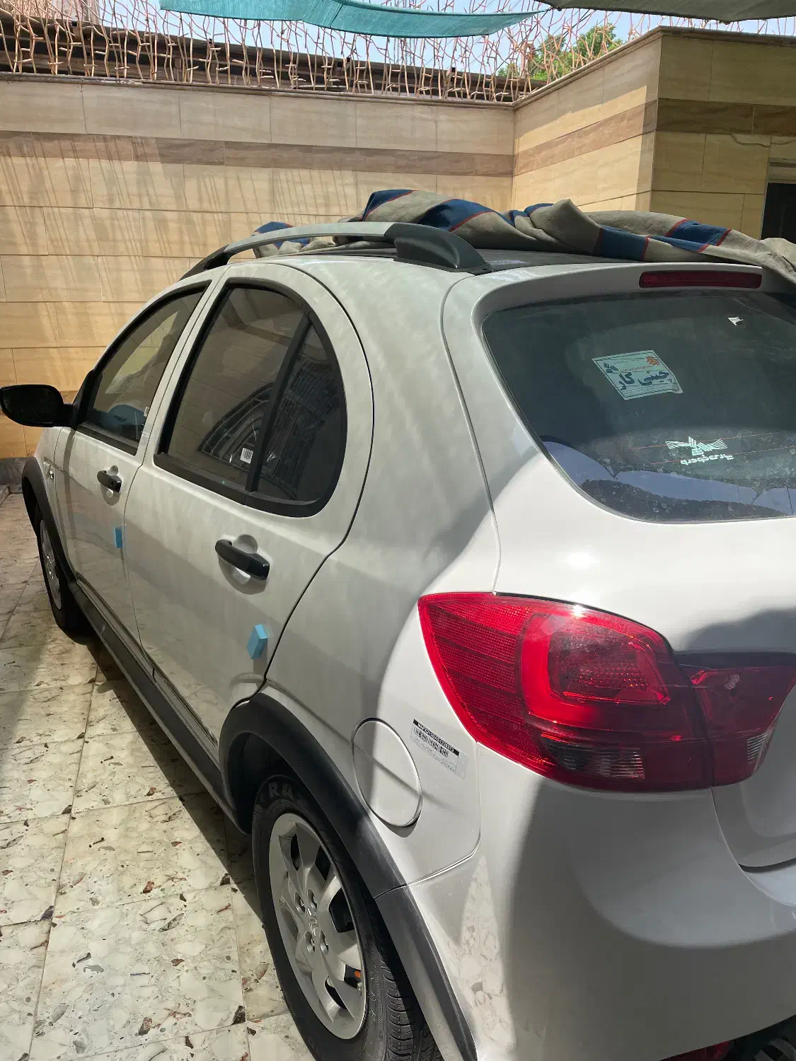 کوییک GXR سفید مشکی ۱۴۰۴ برج ۳|خودرو سواری و وانت|اهواز, گلستان|دیوار