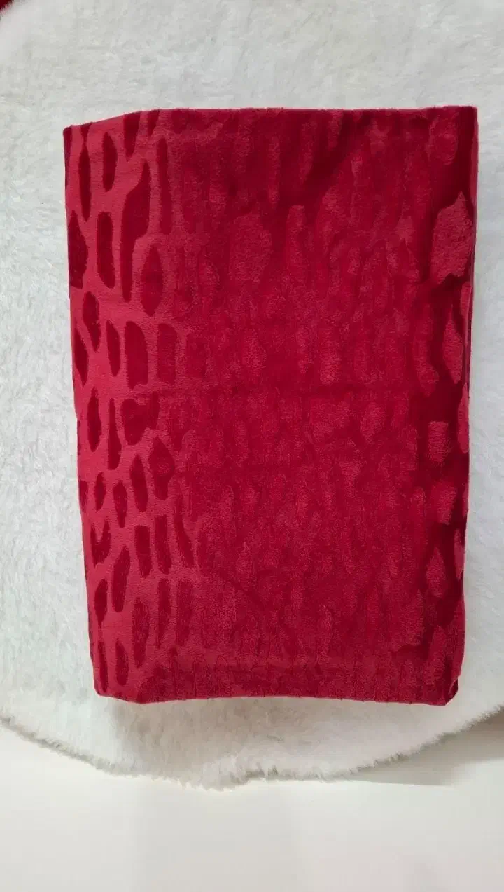 حراج پتو مسافرتی مجیک فایپکو فقط350هزار|رختخواب، بالش، پتو|قروه, |دیوار