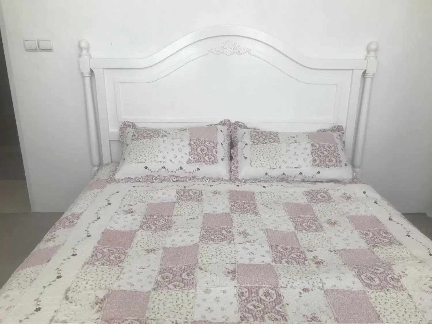 تخت خواب با تشک رویال|تخت و سرویس خواب|خوی, |دیوار