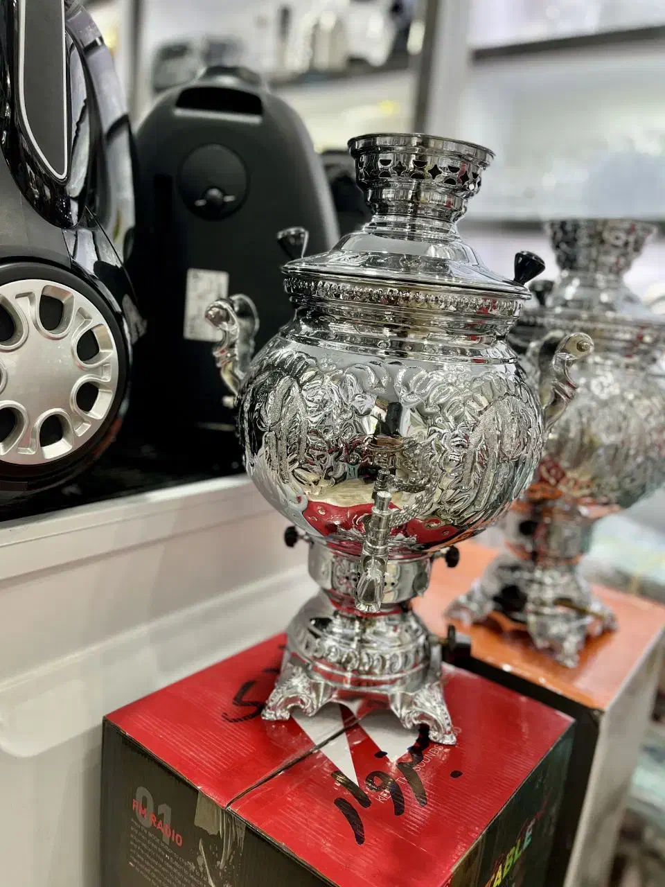 سماور گازی قلم کاری اصفهان 10لیتری|سماور، چایساز، قهوهساز|سبزوار, فیاض|دیوار