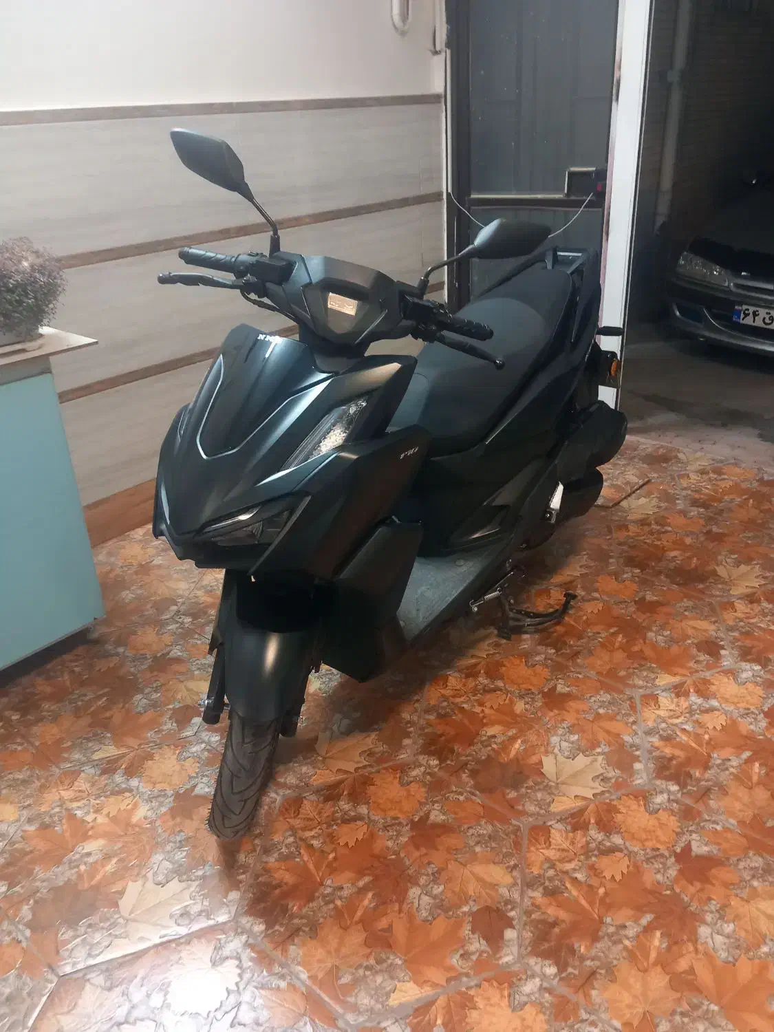 موتور طرح واریو نیرو موتور|موتورسیکلت|بروجن, |دیوار