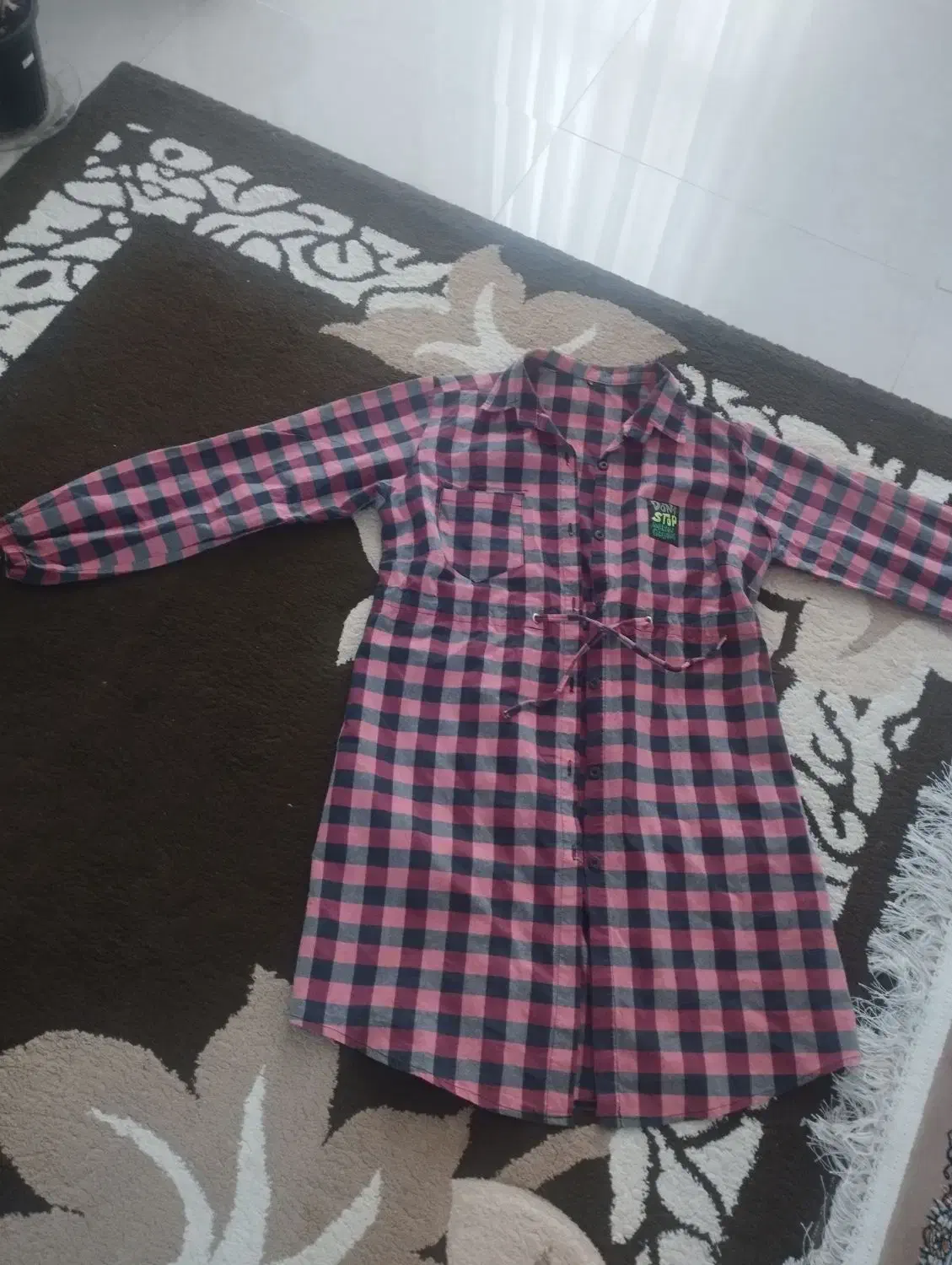 لباس دخترانه|لباس|بابل, |دیوار