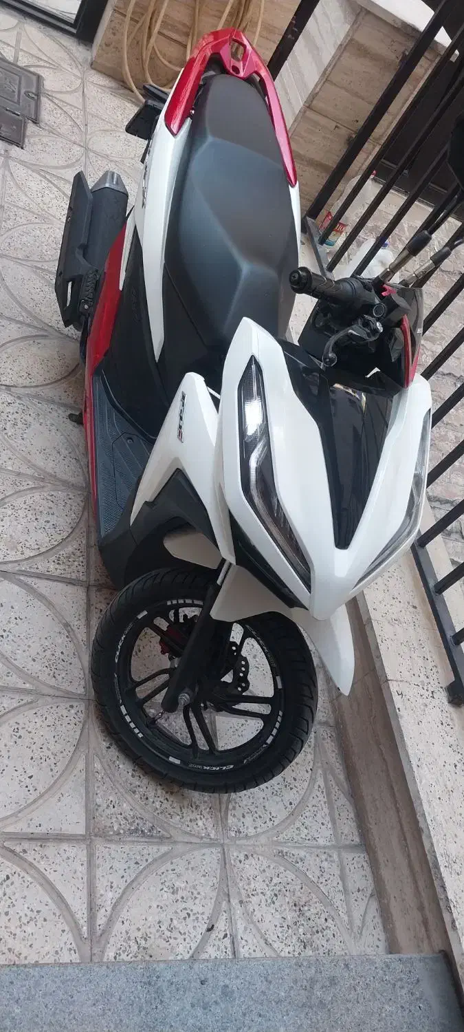 کیلیک مشابه صفر|موتورسیکلت|ری, دیلمان|دیوار