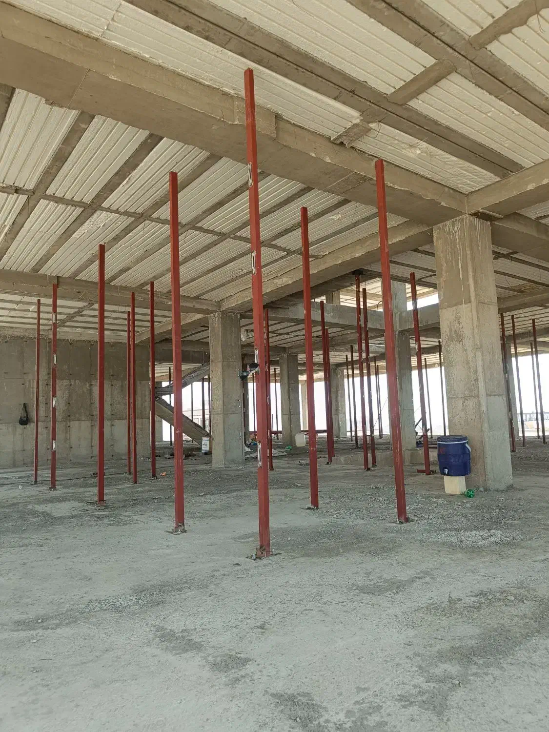 نیازمند شاگرد جوشکار و استاد کارماهر یا نیمه ماهر|استخدام معماری، عمران و ساختمانی|چابهار, |دیوار