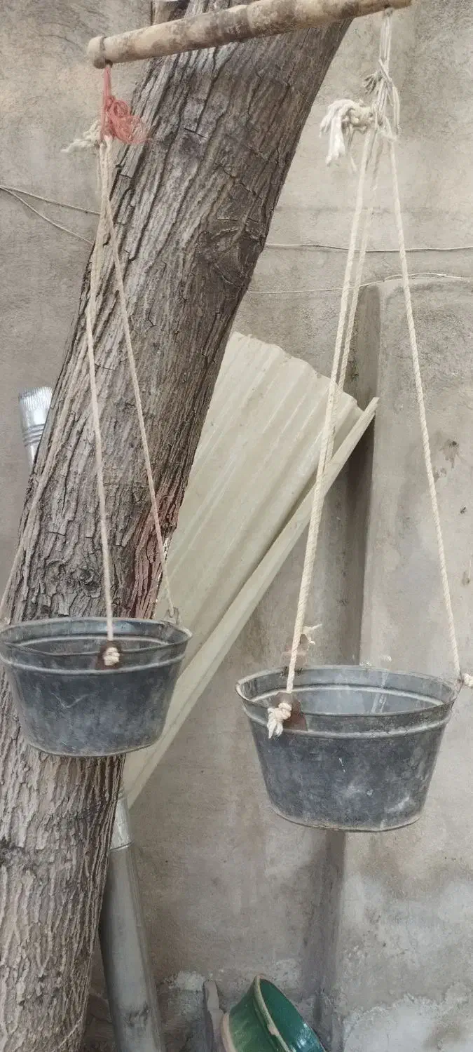 ترازو قدیمی|کلکسیون اشیاء عتیقه|همدان, |دیوار