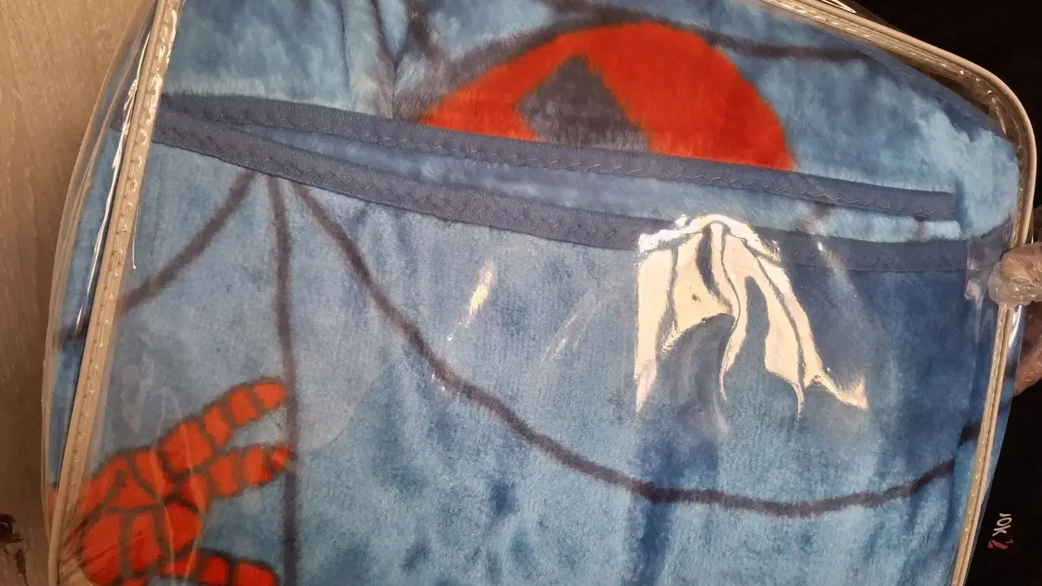 پتو و پادری|رختخواب، بالش، پتو|تهران, تولید دارو|دیوار