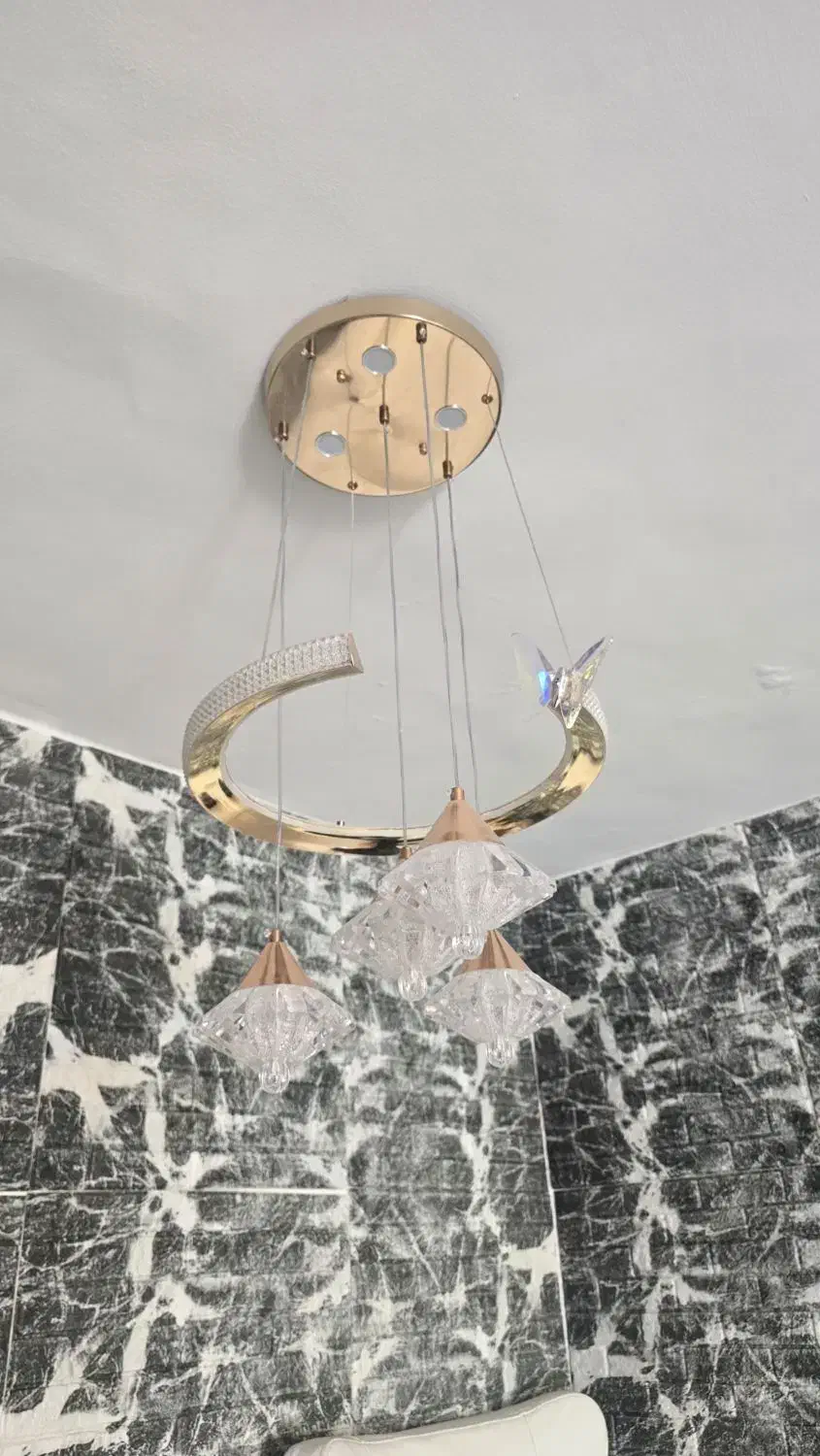 فروش لوستر با قیمت مناسب|لوستر و چراغ آویز|شیراز, زرگری|دیوار