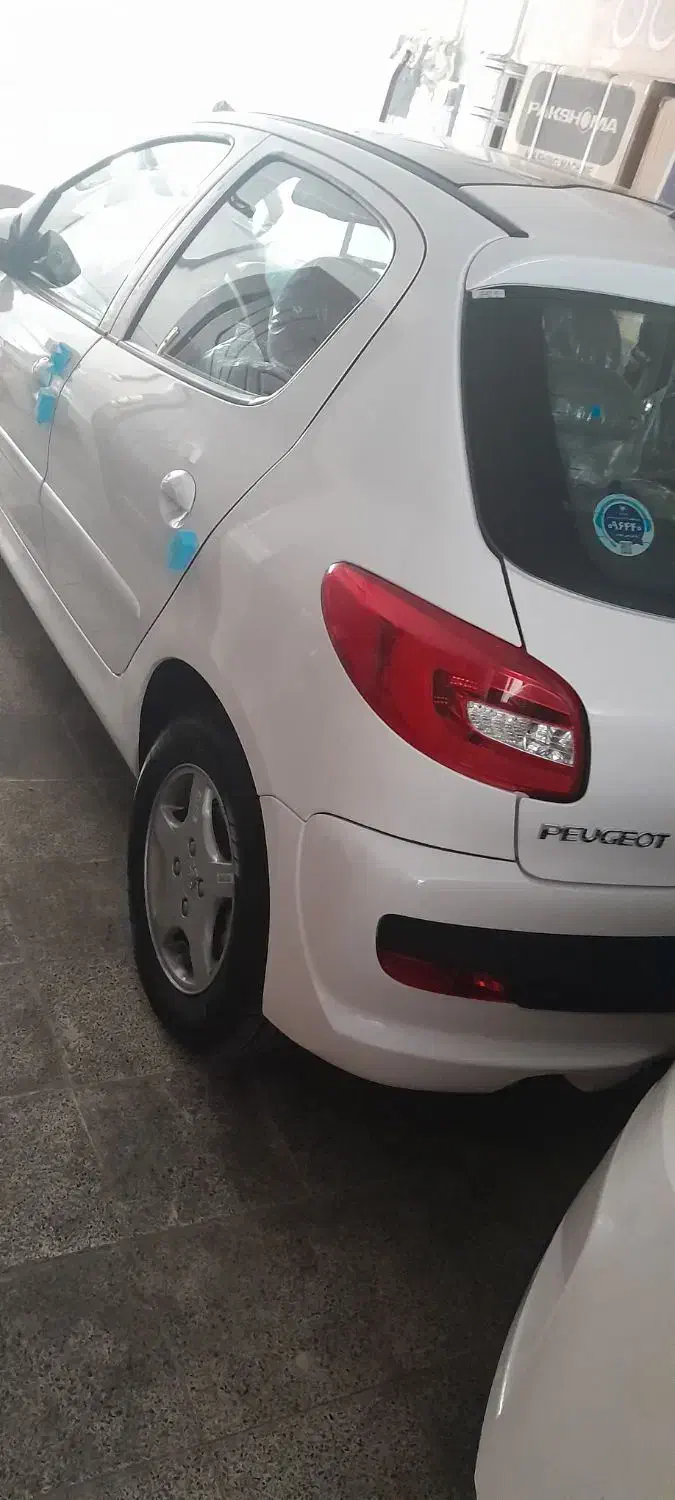 پژو ۲۰۷ پاناروما|خودرو سواری و وانت|اسلامشهر, شهرک مهدیه|دیوار