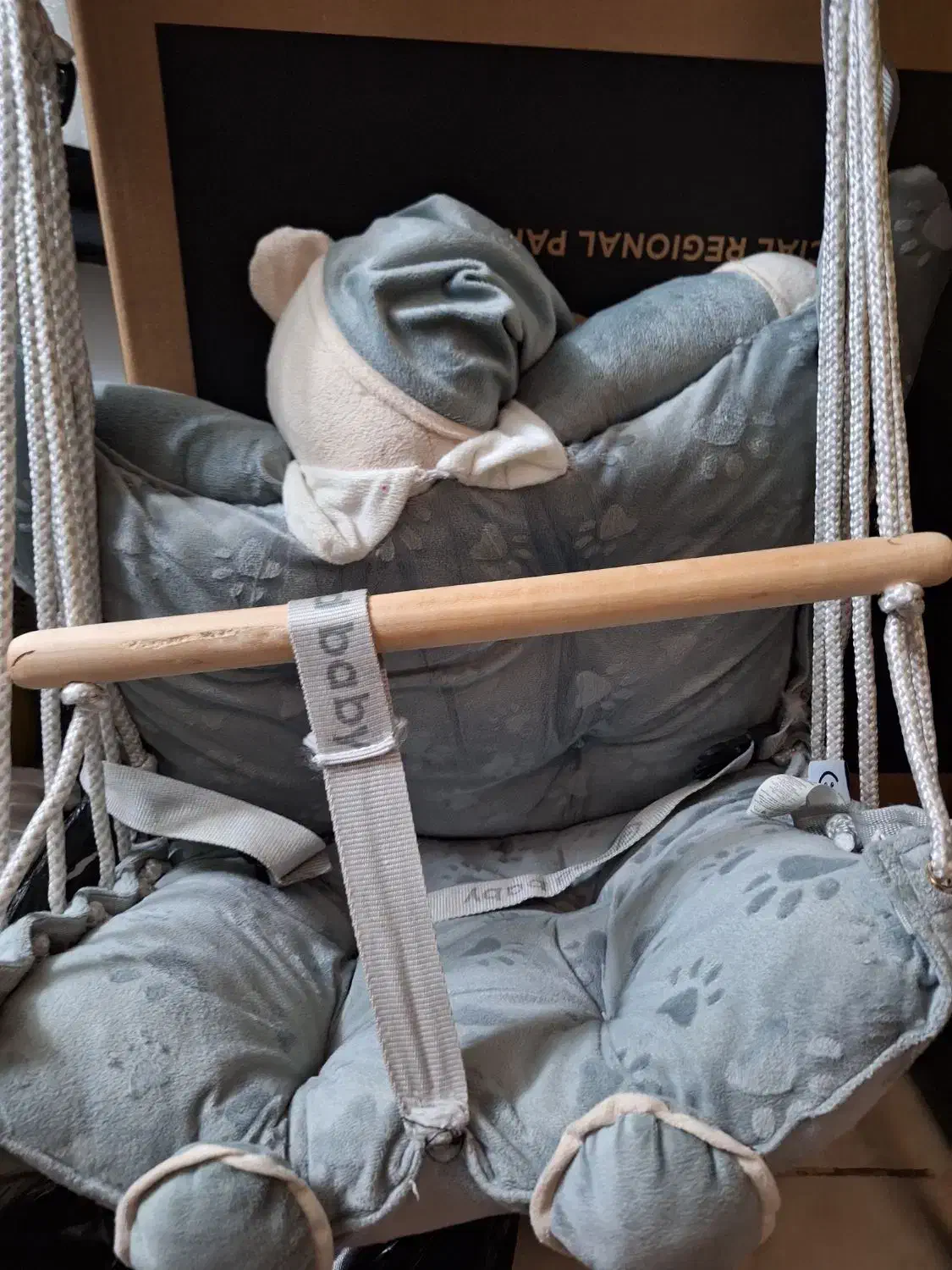 تاب کودک|تخت و صندلی بچه|فولادشهر, C1|دیوار