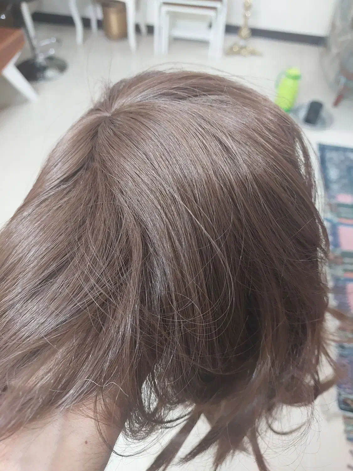 پوستیژ|آرایشی، بهداشتی، درمانی|فولادشهر, B4|دیوار