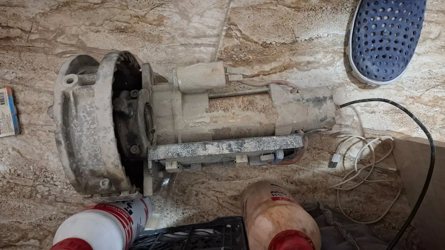 موتور اصلی پر قدرت درب کرکره ای قدیم|مصالح و تجهیزات ساختمان|سرپل ذهاب, |دیوار