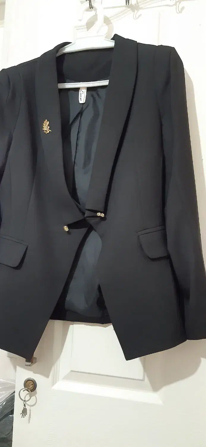 کت  تک مجلسی|لباس|سمنان, |دیوار