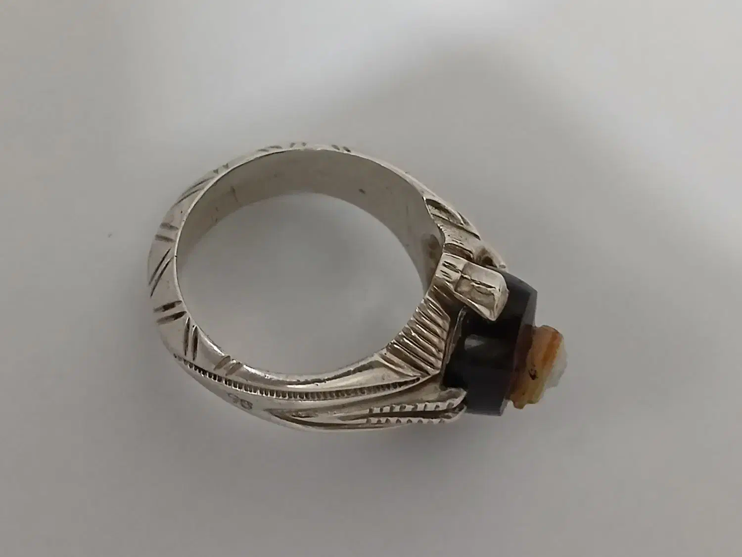 انگشتر کلکسیون شمایل بر عقیق سه پوست بسیار خاص|جواهرات|تهران, تهرانسر شرقی|دیوار