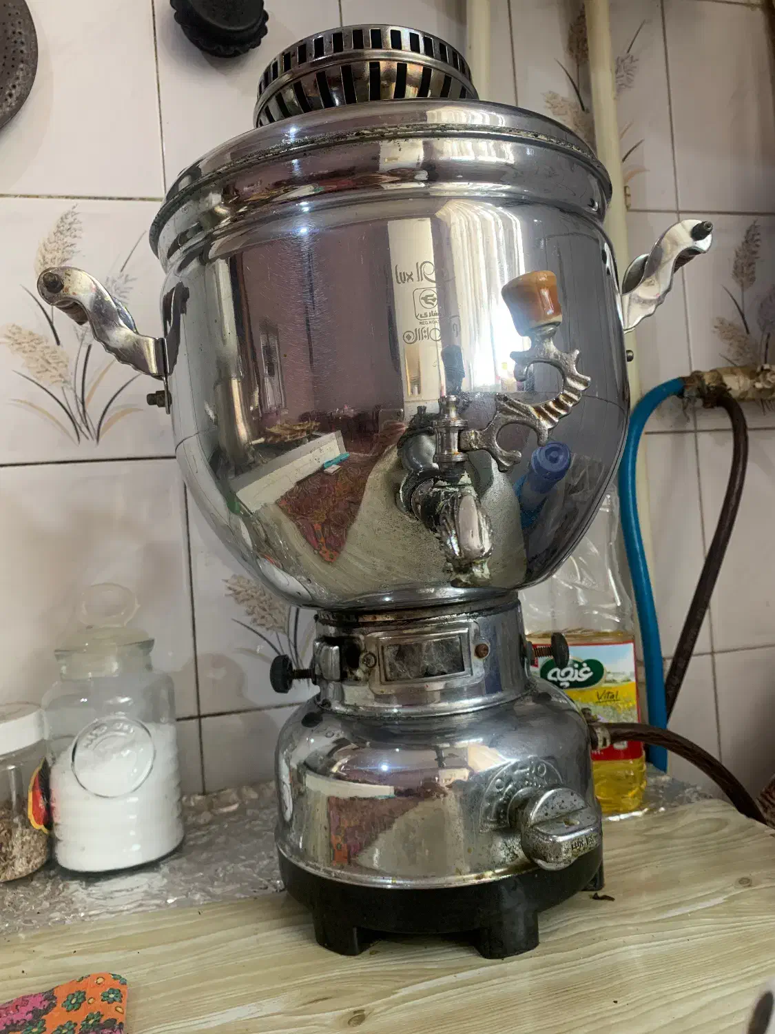 سماور گازی|قوری، کتری، قهوهساز دستی|رشت, دخانیات|دیوار