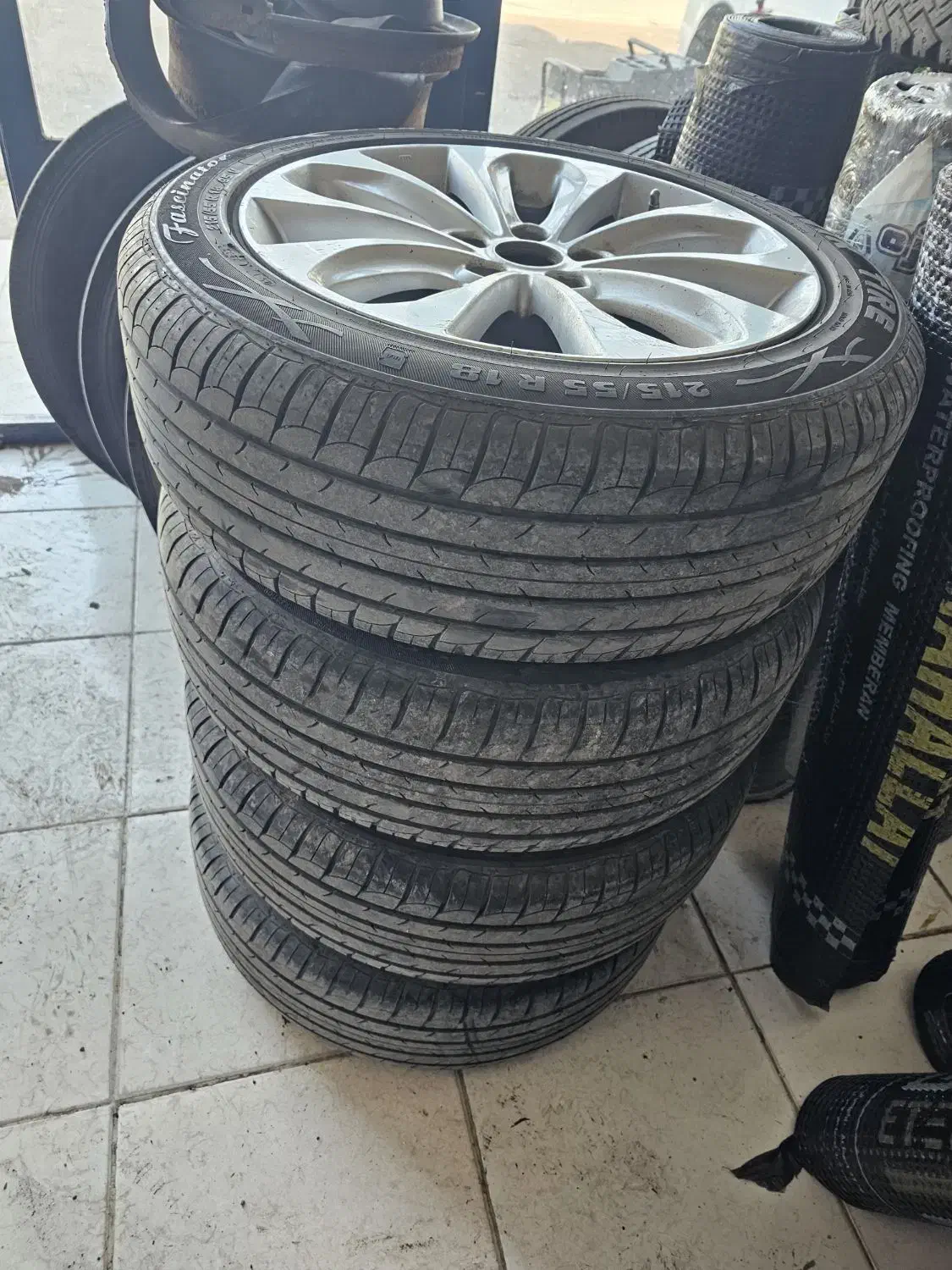 رینگ و لاستیک سوناتا وایف سایز 18|قطعات یدکی و لوازم جانبی|لنگرود, |دیوار