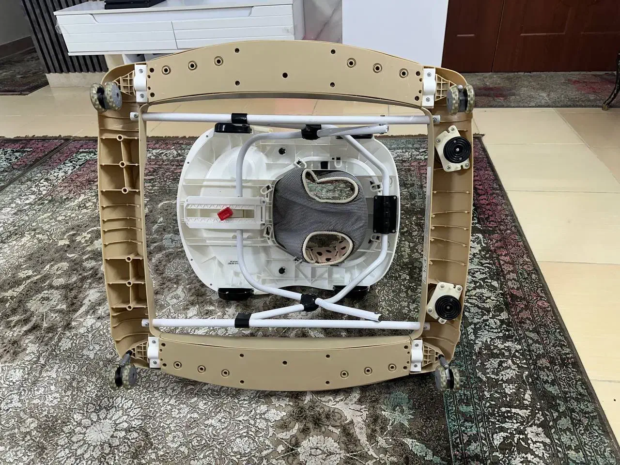 روروئک فروش فوری|کالسکه و لوازم جانبی|رباط‌کریم, رباط‌کریم|دیوار