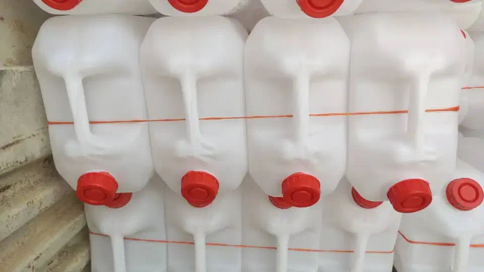 گالن کتابی دونه 45|ظروف نگهدارنده، پلاستیکی، یک‌بارمصرف|زابل, |دیوار