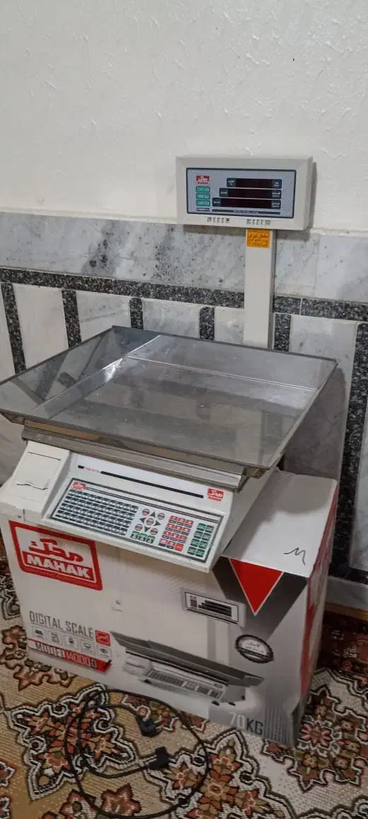 ترازو محک و میز ترازو|فروشگاه و مغازه|شاهین‌شهر, حاجی آباد|دیوار