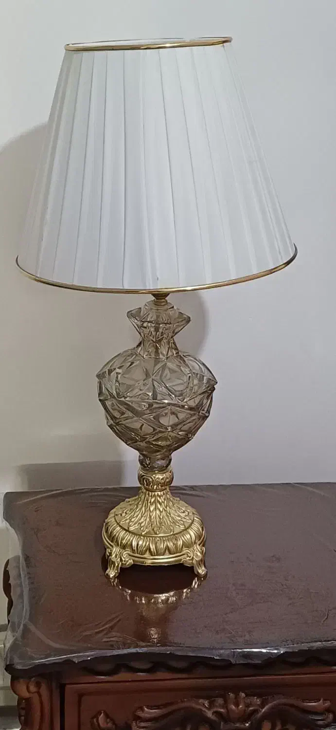 آباژور رو میزی|چراغ خواب و آباژور|تبریز, |دیوار