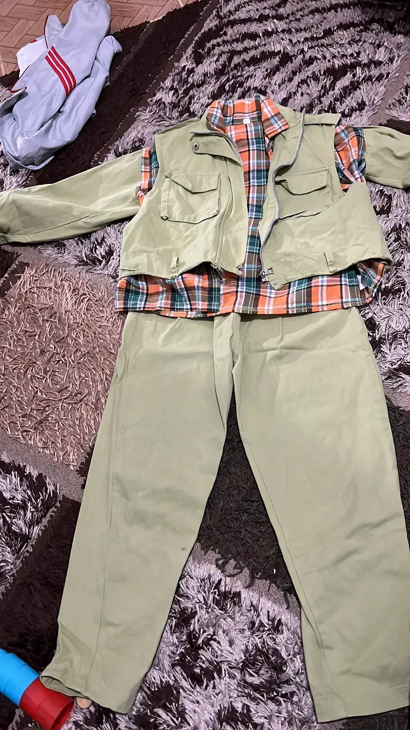 سه تیکه جنس ترک|لباس|رشت, گلسار|دیوار