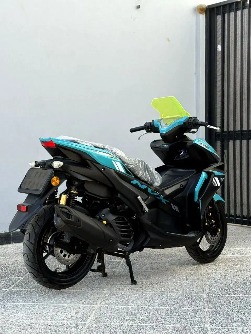 ایروکس abv هوندا مدل ۱۴۰۲ در حد صفر|موتورسیکلت|رشت, حمیدیان|دیوار