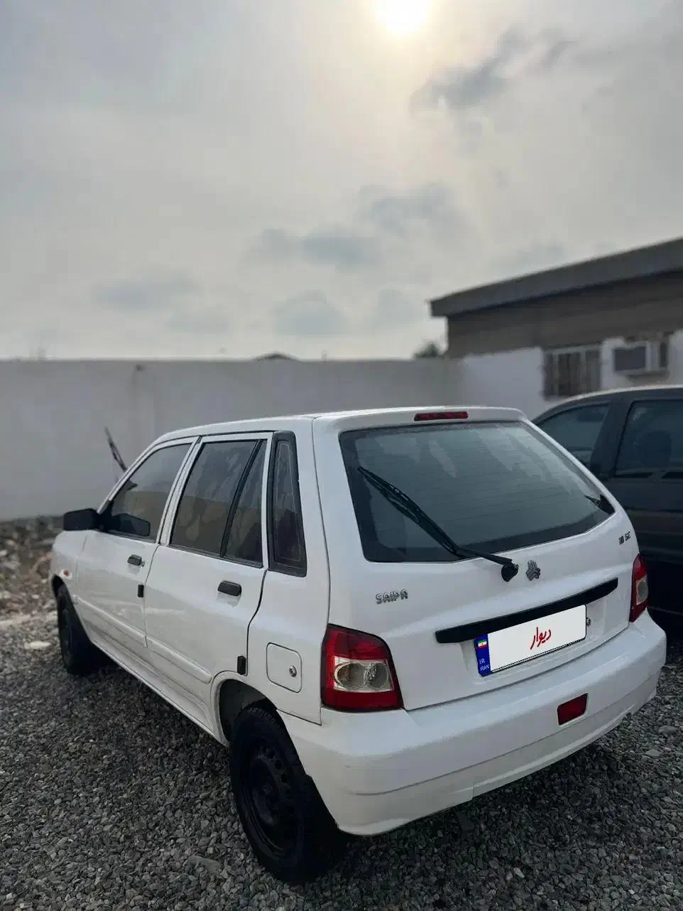 ۱۱۱ مدل ۹۶ درج یک|خودرو سواری و وانت|سیمین شهر, |دیوار