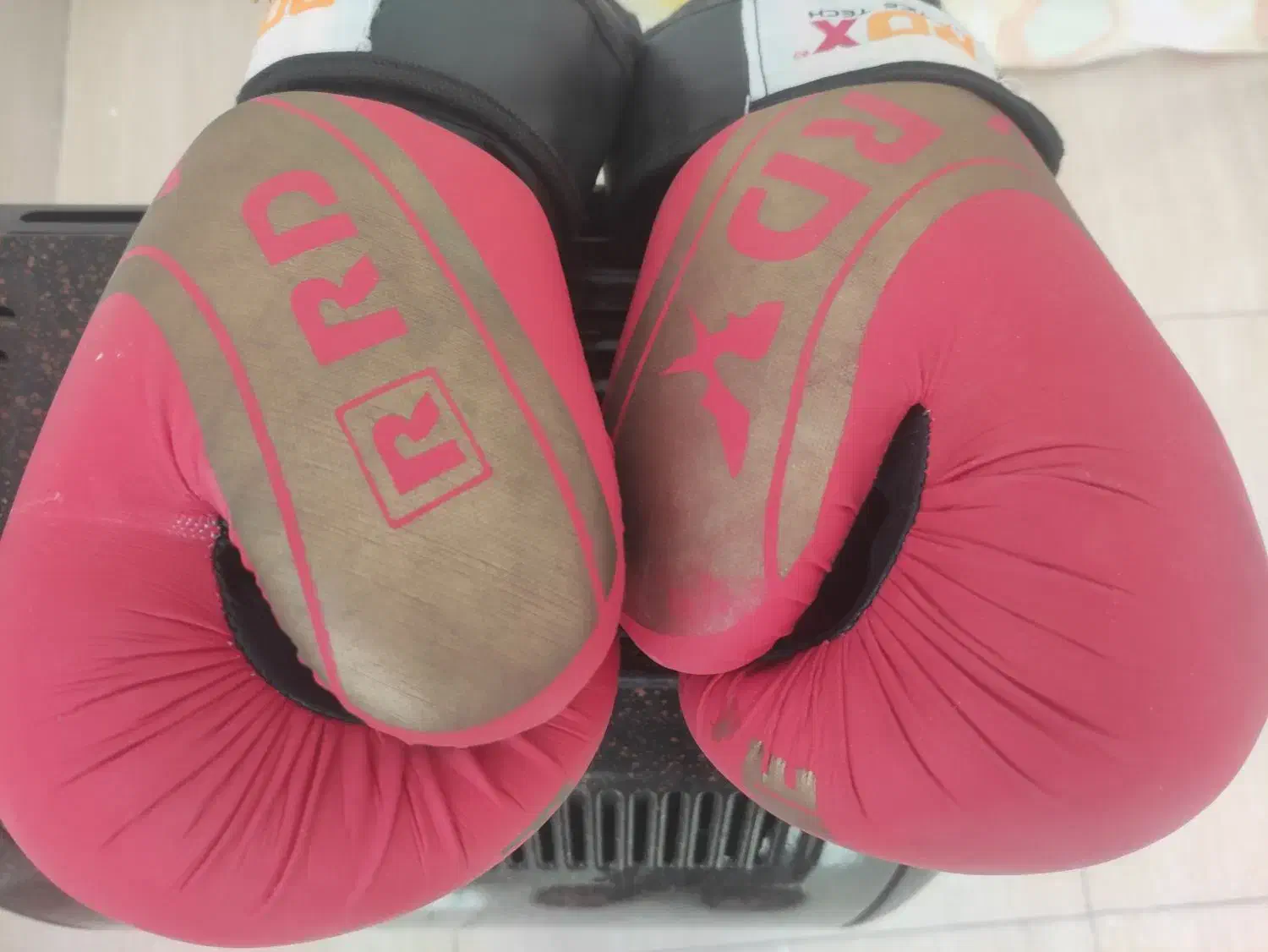 دستکش بوکس|تجهیزات ورزشی|مراغه, |دیوار