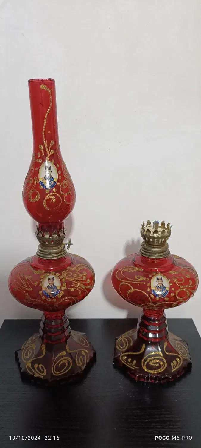 چراغ گرد سوز|کلکسیون اشیاء عتیقه|قدس, شهر‌قدس|دیوار