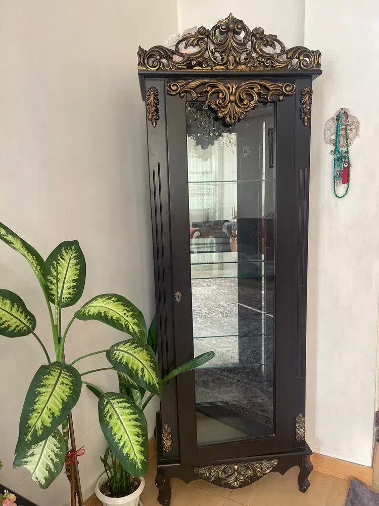 ویترین|بوفه، ویترین، کنسول|صومعه‌سرا, |دیوار