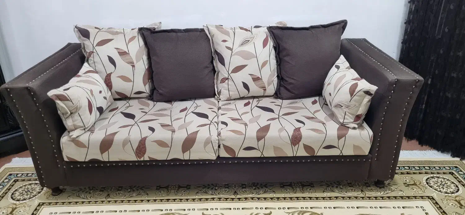 مبلمان هفت نفره در حد نو به دون یه ذره ضربه|مبلمان خانگی و میز عسلی|دوگنبدان, |دیوار