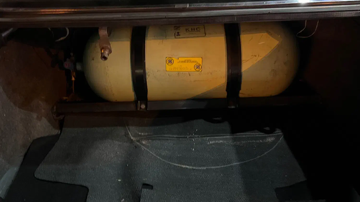 کپسول گاز cng|قطعات یدکی و لوازم جانبی|رشت, بوسار|دیوار