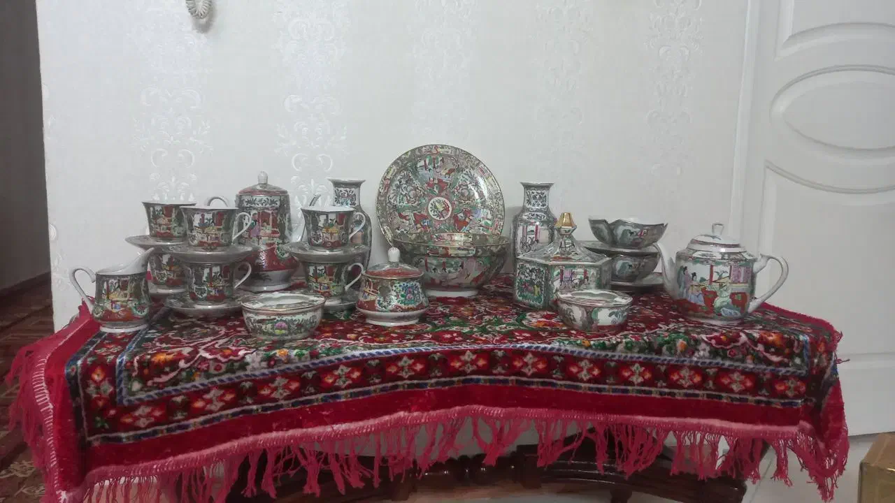 چینی عتیقه و قدیمی دکوری|ظروف سرو و پذیرایی|ری, دولتآباد|دیوار