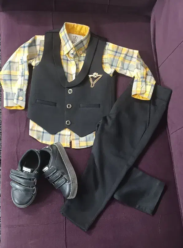 ست ژیله شلوار وپیراهن|کفش و لباس بچه|بجنورد, |دیوار