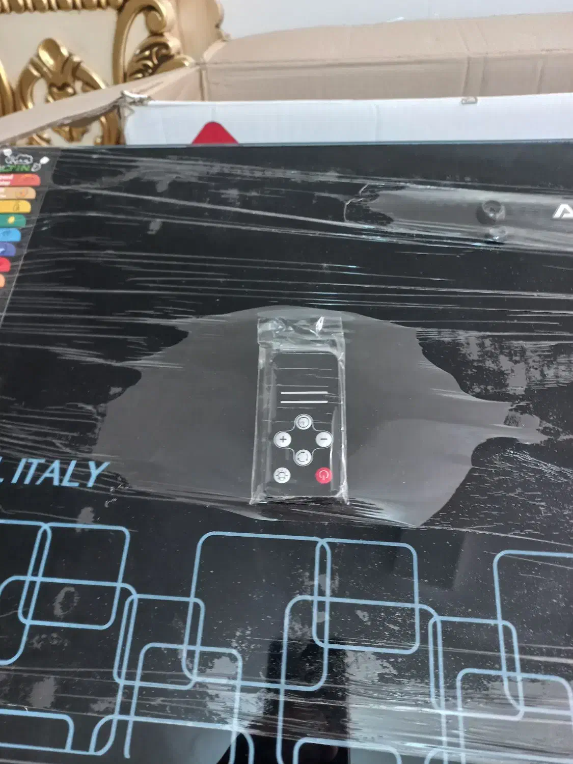 هود|هود|تربتحیدریه, دیزقند|دیوار