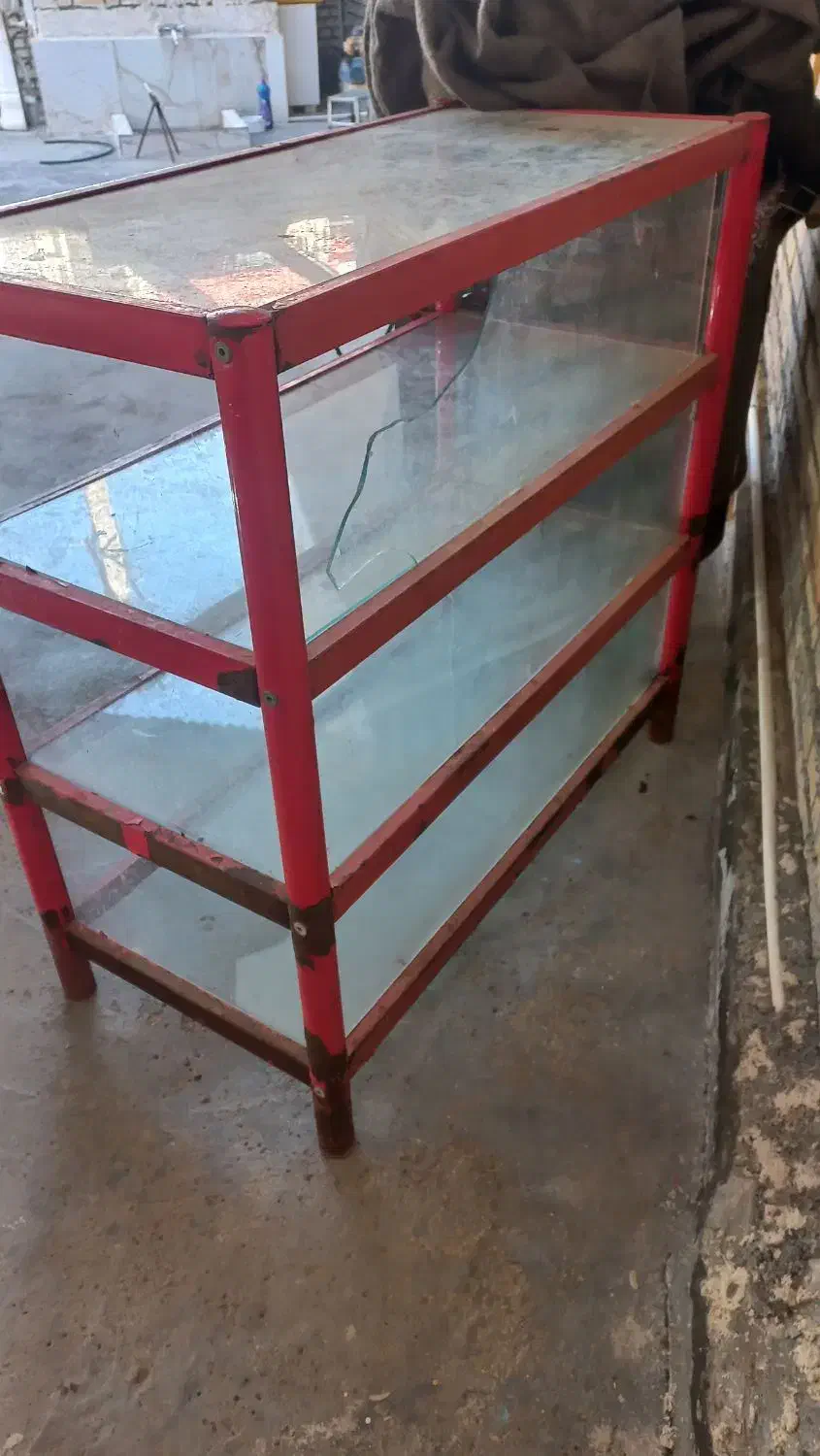 میز کامپیوتر و ویترین|میز تحریر و کامپیوتر|بندر ماهشهر, |دیوار