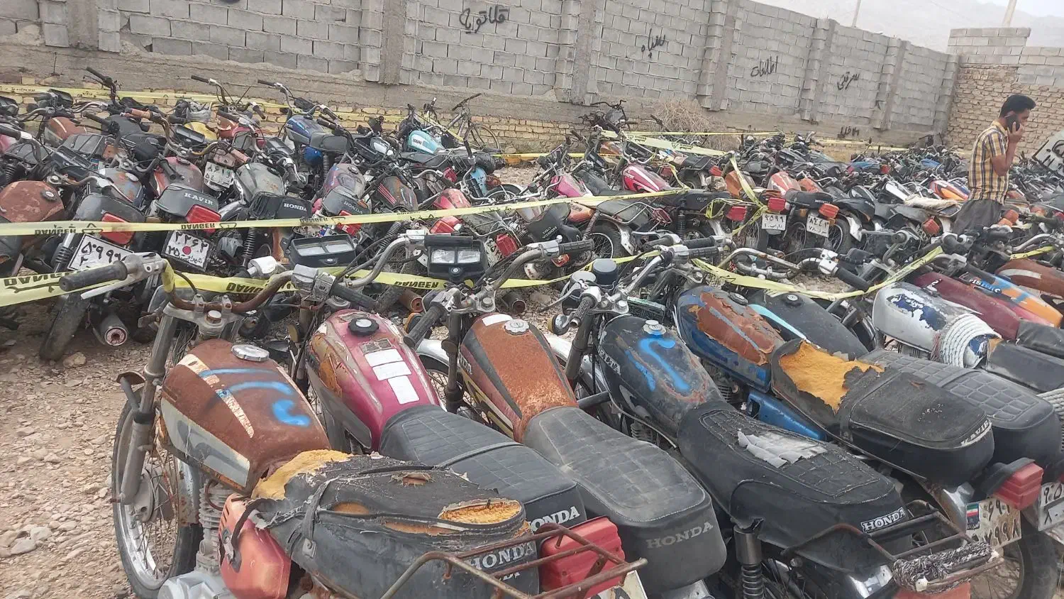 ۳ چرخه های شرکتی اتاق دار و هندا مزایده ای|موتورسیکلت|بندرعباس, |دیوار