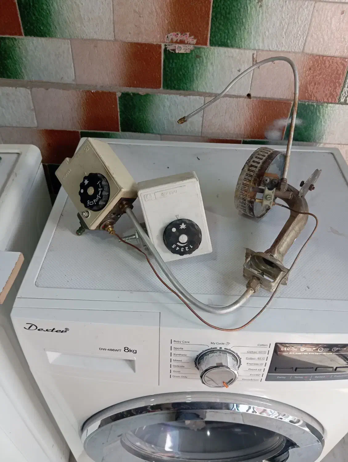 شیر کنترل آبگرمکن ایستاده و فروش دیواری|آبگرمکن، پکیج، شوفاژ|سنندج, |دیوار