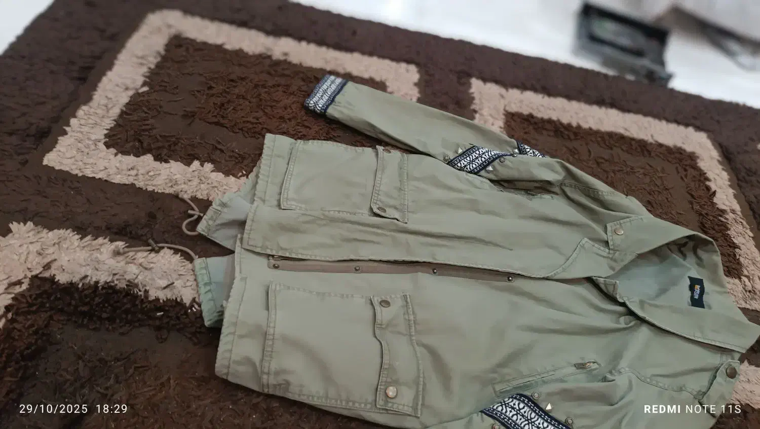 کاپشن پسرانه خارجی|لباس|شیراز, ده پیاله|دیوار