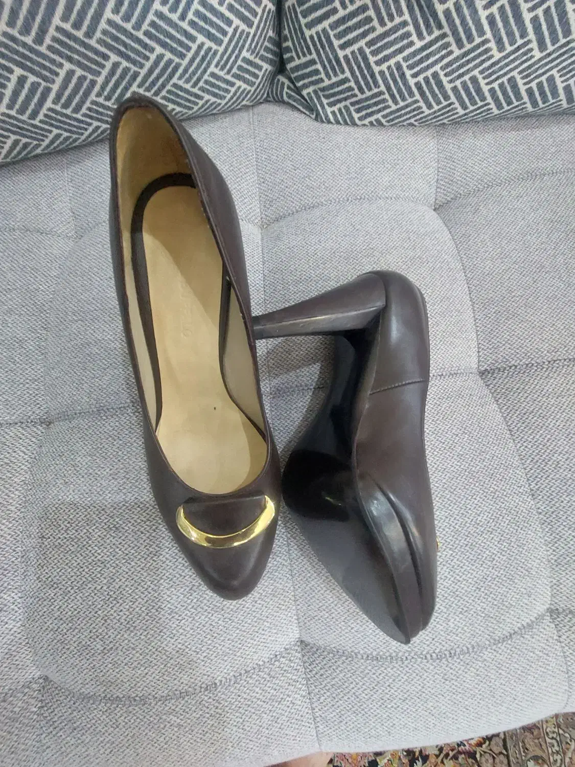 کفش چرم زنانه شماره 39|کیف، کفش، کمربند|شیراز, زرهی|دیوار