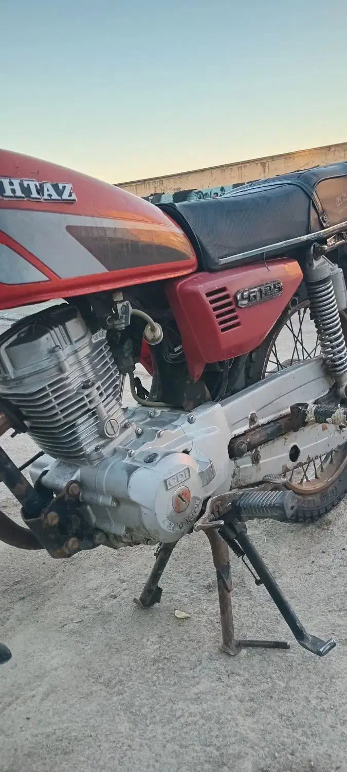 موتور۱۲۵ مدل ۸۶مدارک دار|موتورسیکلت|آزادشهر, |دیوار