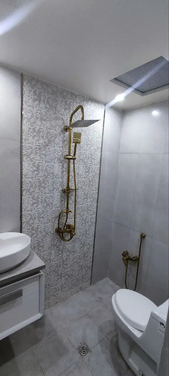 110 متر / 2 خواب/ دو پارکینگ/ تک واحدی