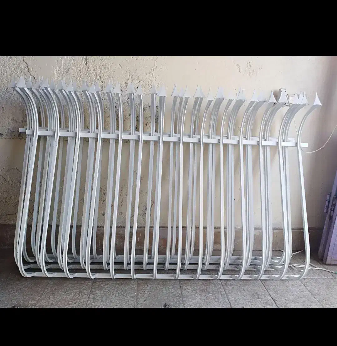 نقاشی درب وپنجره|خدمات پیشه و مهارت|فولادشهر, C5|دیوار