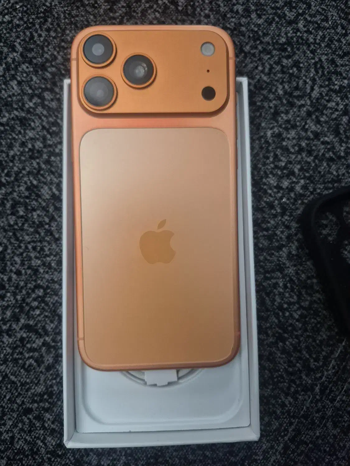 ۱۷ پررومکس فیک|موبایل|ملارد, |دیوار