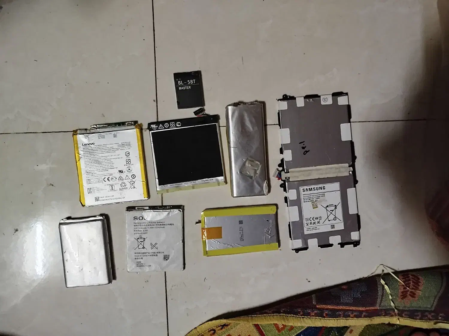 انواع باطری|لوازم جانبی موبایل و تبلت|قم, سراجه (۱۵ خرداد)|دیوار