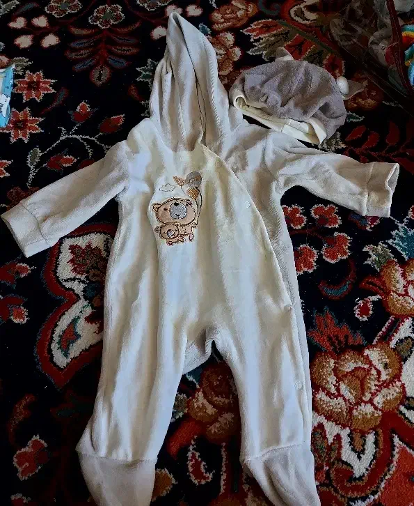 لباس گرم نوزادی سایز ۱|کفش و لباس بچه|کرمان, |دیوار