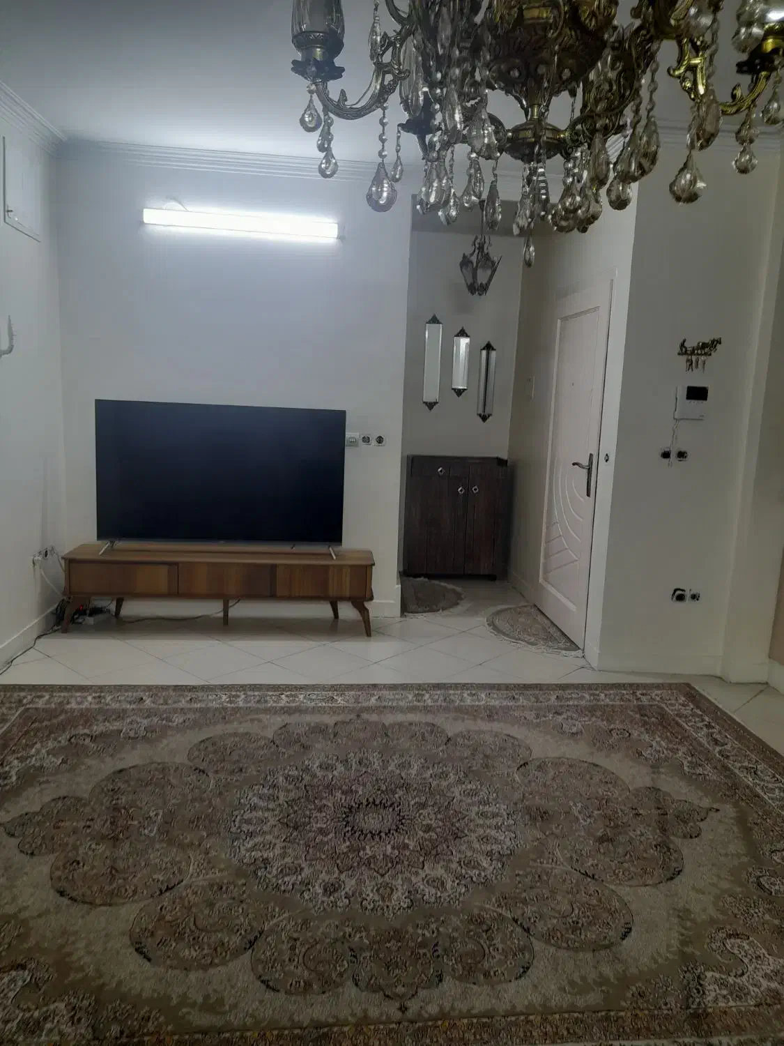 ۹۰ متری دوخواب|فروش آپارتمان|ری, شهادت|دیوار