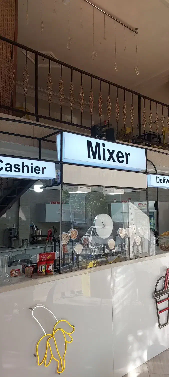 واگذاری کل وسایل بستنی فروشی .|کافیشاپ و رستوران|پاکدشت, پاکدشت (مامازند)|دیوار