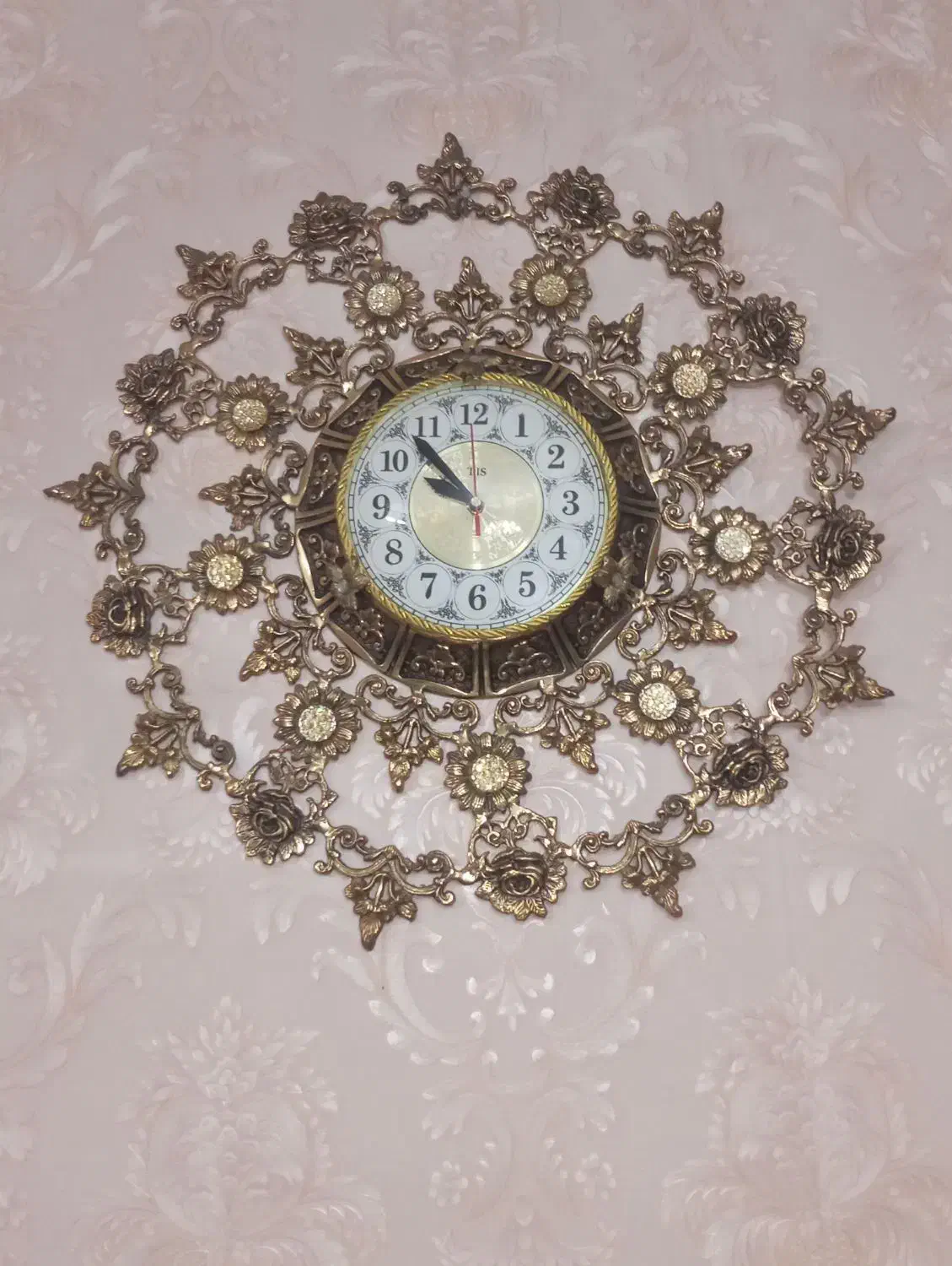 آینه شمعدان و میز تلفن و ساعت برنز|آینه|قرچک, مهدیه|دیوار